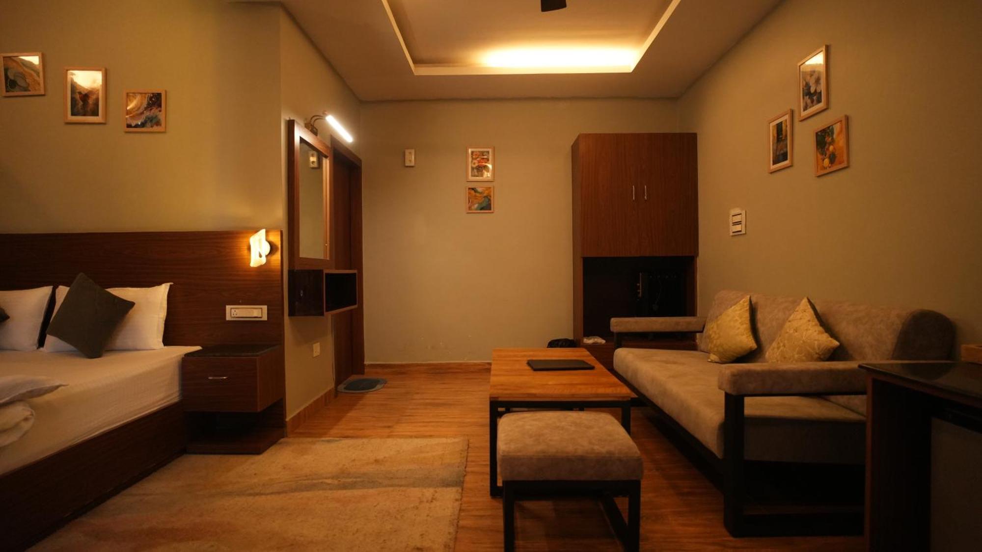 Hotel The Foresta By Orchid Hospitality & Holidays Mukteshwar Exterior foto